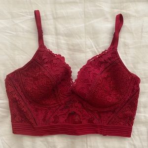 Victoria’s Secret Lace VERY SEXY Lined Plunge Burgundy Bra Size: 36B